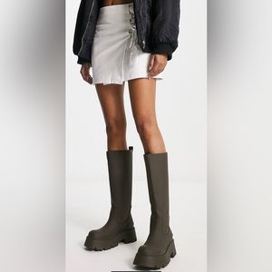 COLOR: Khaki
SIZE: EU 38